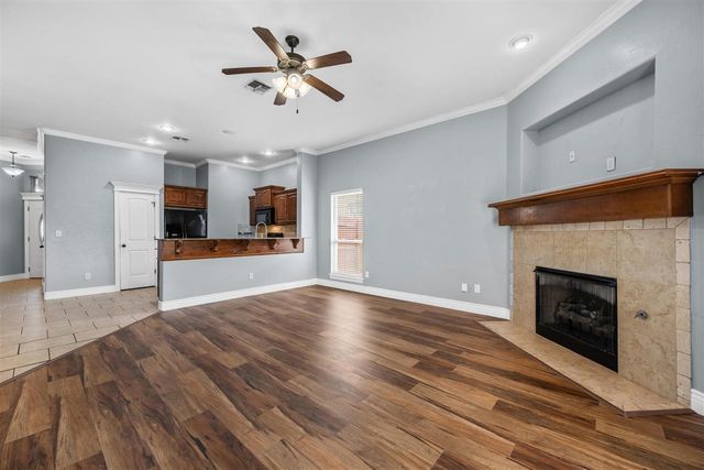 5708 NW Valor Ave, Lawton, OK 73505