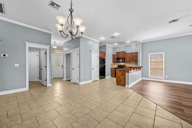 5708 NW Valor Ave, Lawton, OK 73505