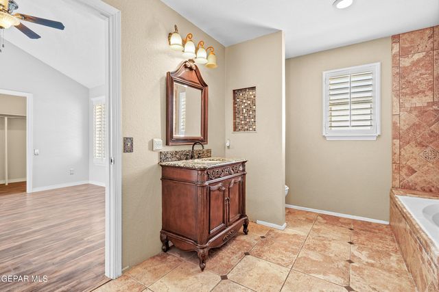 2524 MEMPHIS Avenue, El Paso, TX 79930