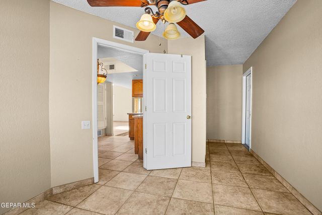 2524 MEMPHIS Avenue, El Paso, TX 79930