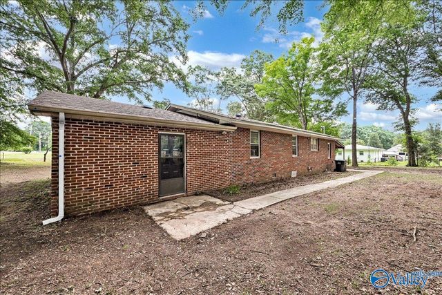 142 Hamaker Street SW, Decatur, AL 35603