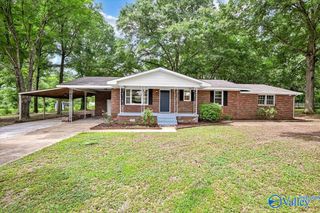 142 Hamaker Street SW, Decatur, AL 35603