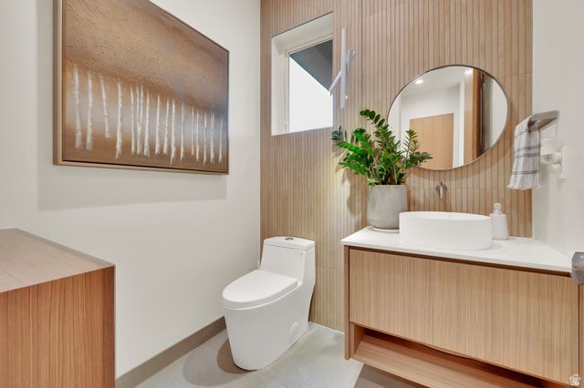 813 W CHARLOTTE ST, Lehi, UT 84043