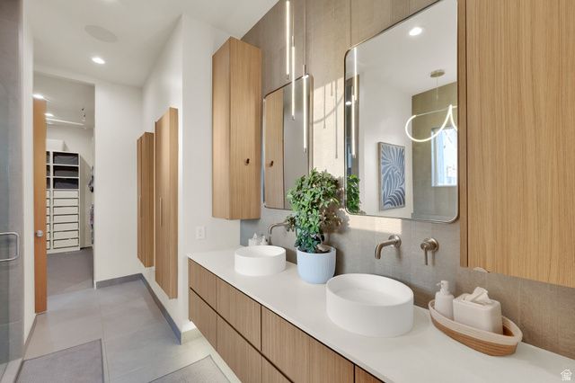 813 W CHARLOTTE ST, Lehi, UT 84043