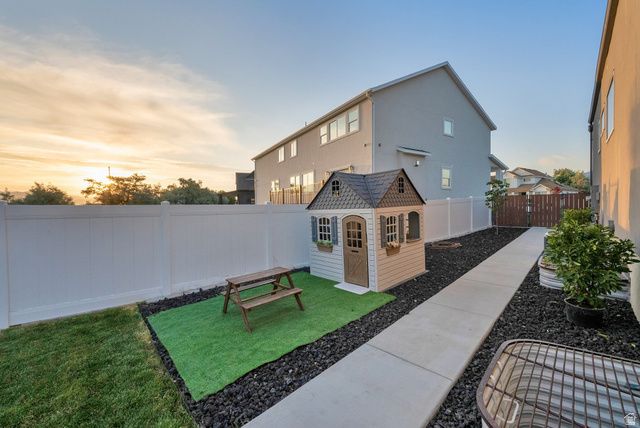 813 W CHARLOTTE ST, Lehi, UT 84043