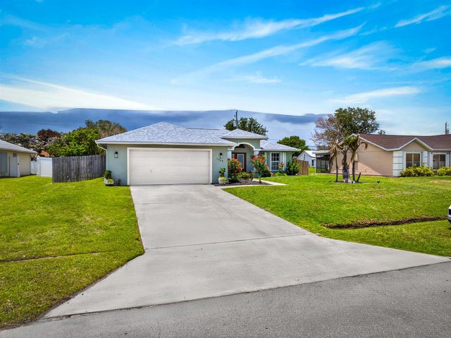 1950 SW Beard Street, Port St. Lucie, FL 34953