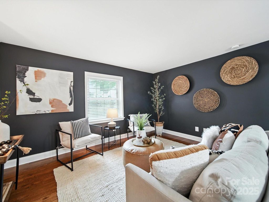 4923 Park Road A, Charlotte, NC 28209