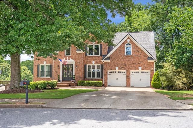 1730 Bucks Club Drive, Alpharetta, GA 30005
