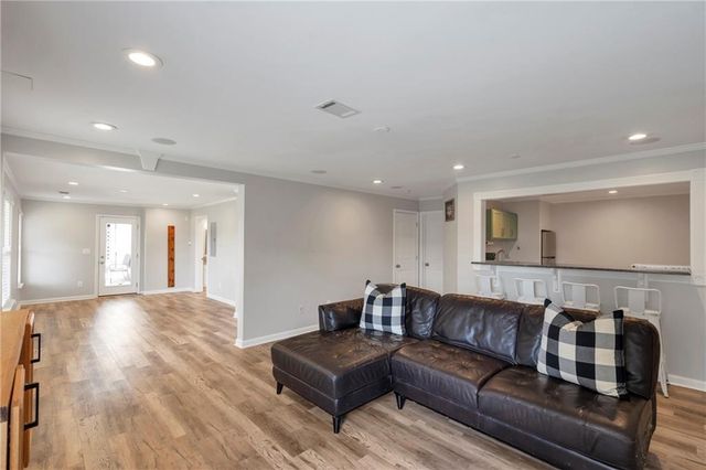 1730 Bucks Club Drive, Alpharetta, GA 30005