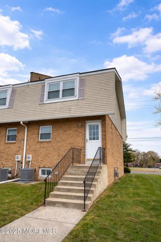23 Primrose Lane, Brick, NJ 08724