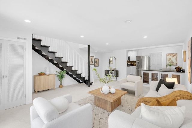 2045 Mardel Lane, San Jose, CA 95128