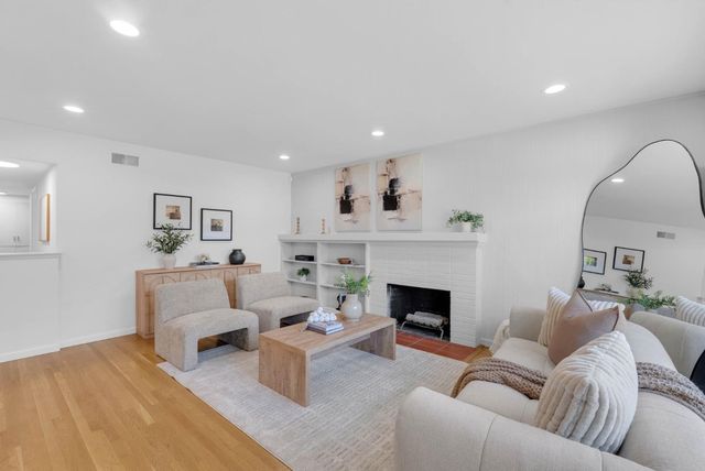 2045 Mardel Lane, San Jose, CA 95128