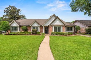 2731 Durban Drive, Houston, TX 77043