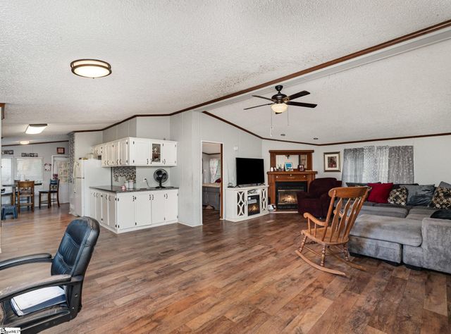 5 Riverbreeze Road, Greenville, SC 29611