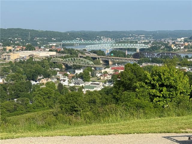 199 Western Ave, Bridgewater, PA 15009