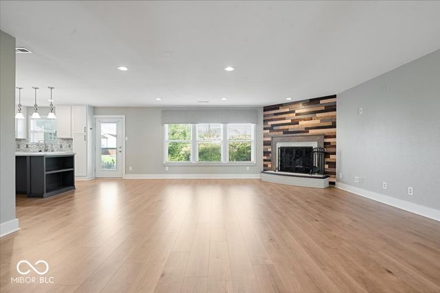 6862 Eagle Crossing Boulevard, Brownsburg, IN 46112
