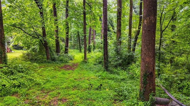 3403 Glenwood Road, Decatur, GA 30032