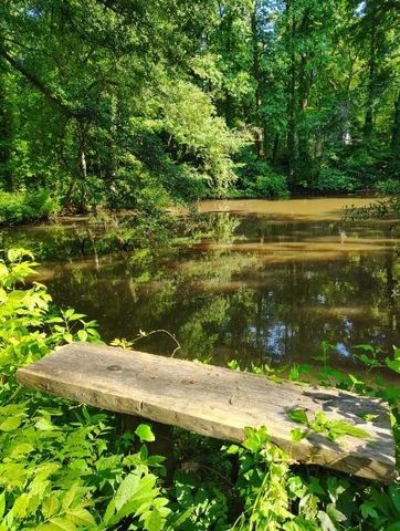 3403 Glenwood Road, Decatur, GA 30032