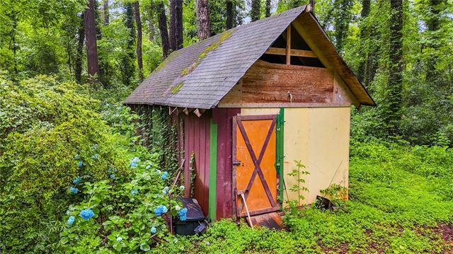 3403 Glenwood Road, Decatur, GA 30032