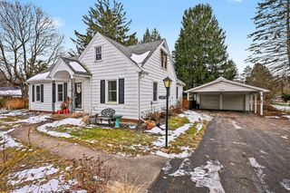 2419 Alamo Avenue, Kalamazoo Twp, MI 49006