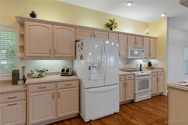 6600 W Cannondale Drive, Crystal River, FL 34429