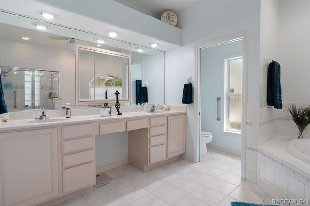 6600 W Cannondale Drive, Crystal River, FL 34429