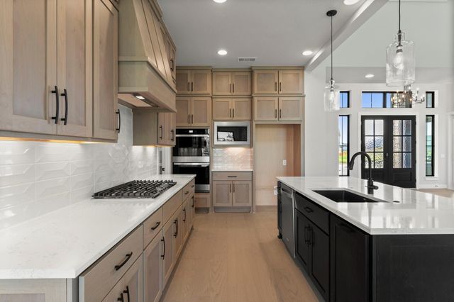 7818 Blue Dasher Park Place, Fulshear, TX 77441