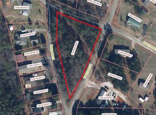 94 Dogwood Farms Court, Townville, SC 29689