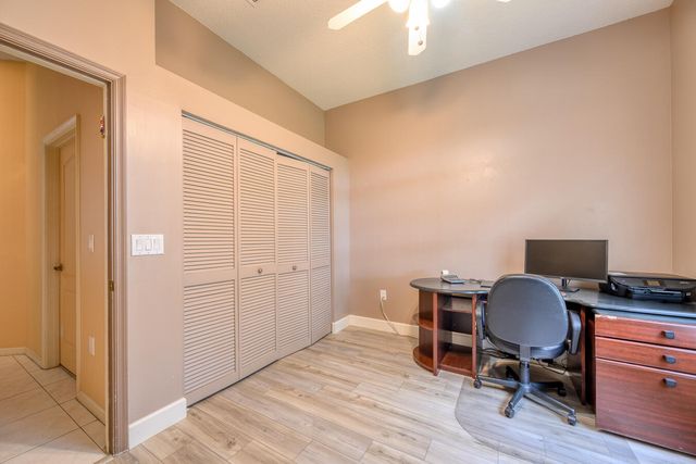 10370 NW 14th Place, Coral Springs, FL 33071