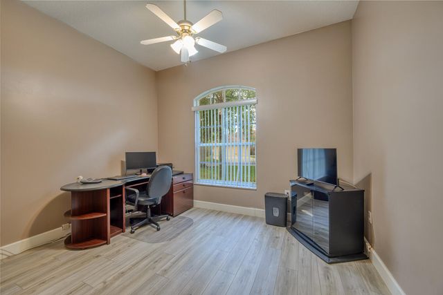 10370 NW 14th Place, Coral Springs, FL 33071