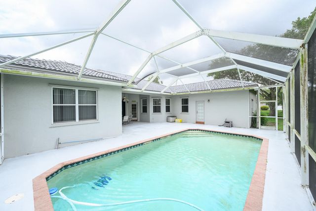 10370 NW 14th Place, Coral Springs, FL 33071
