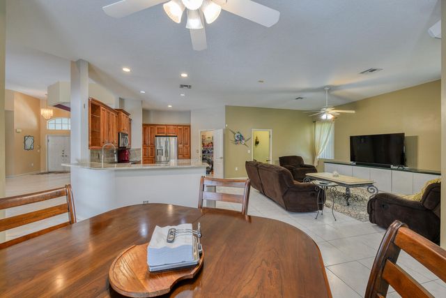 10370 NW 14th Place, Coral Springs, FL 33071
