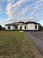 4353 22nd AVE NE, Naples, FL 34120