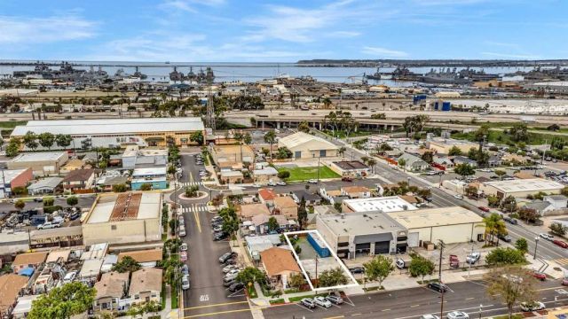 1332 Coolidge, National City, CA 91950