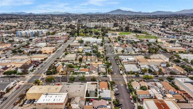 1332 Coolidge, National City, CA 91950