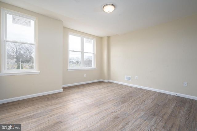 820 E NORTH AVE, Baltimore, MD 21202