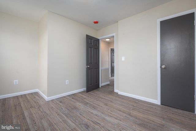 820 E NORTH AVE, Baltimore, MD 21202