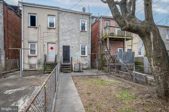 820 E NORTH AVE, Baltimore, MD 21202