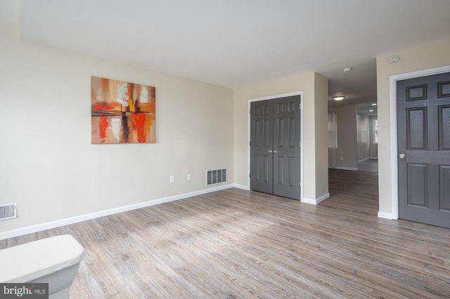 820 E NORTH AVE, Baltimore, MD 21202