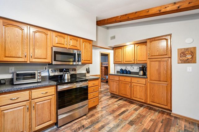 W8059 Bay View DRIVE, Whitewater, WI 53190