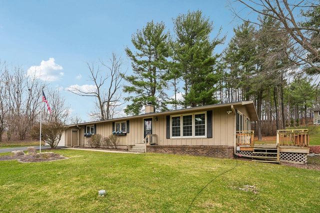 W8059 Bay View DRIVE, Whitewater, WI 53190