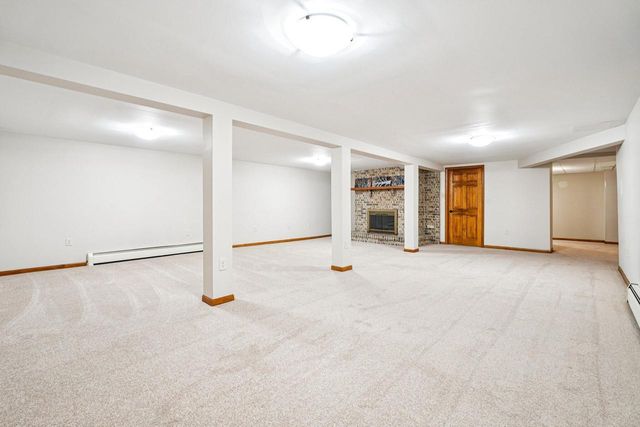 W8059 Bay View DRIVE, Whitewater, WI 53190