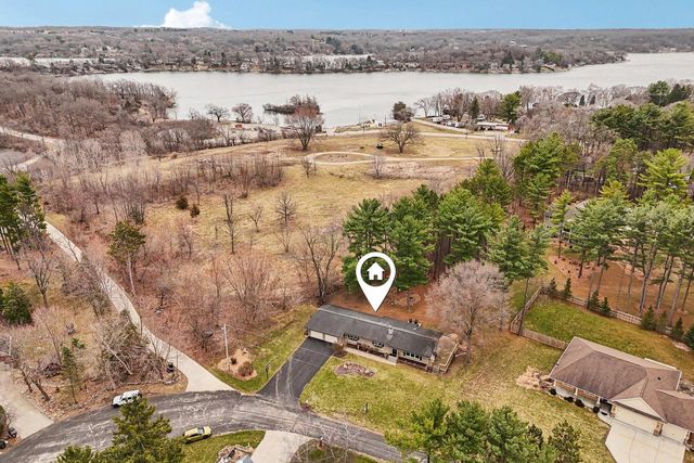 W8059 Bay View DRIVE, Whitewater, WI 53190