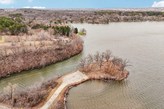 W8059 Bay View DRIVE, Whitewater, WI 53190