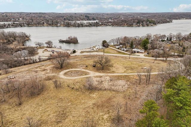 W8059 Bay View DRIVE, Whitewater, WI 53190