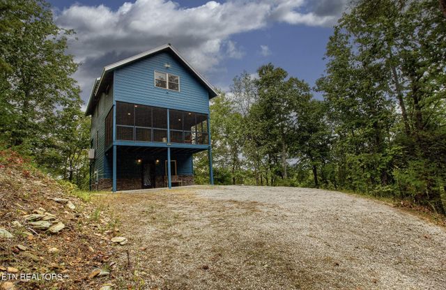 2500 Joe Brown Hwy, Tellico Plains, TN 37385