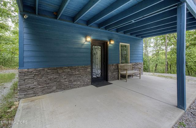 2500 Joe Brown Hwy, Tellico Plains, TN 37385