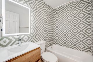 906 Airoso CV D, Austin, TX 78745