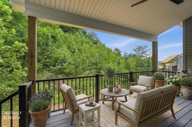 3229 Brunsman Way, Miami Twp, OH 45052