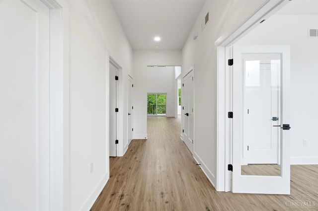 3229 Brunsman Way, Miami Twp, OH 45052